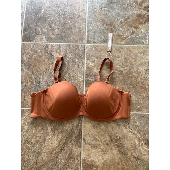 Skims Fits Everybody Strapless Bra Bronze Size 44A - Picture 1 of 8